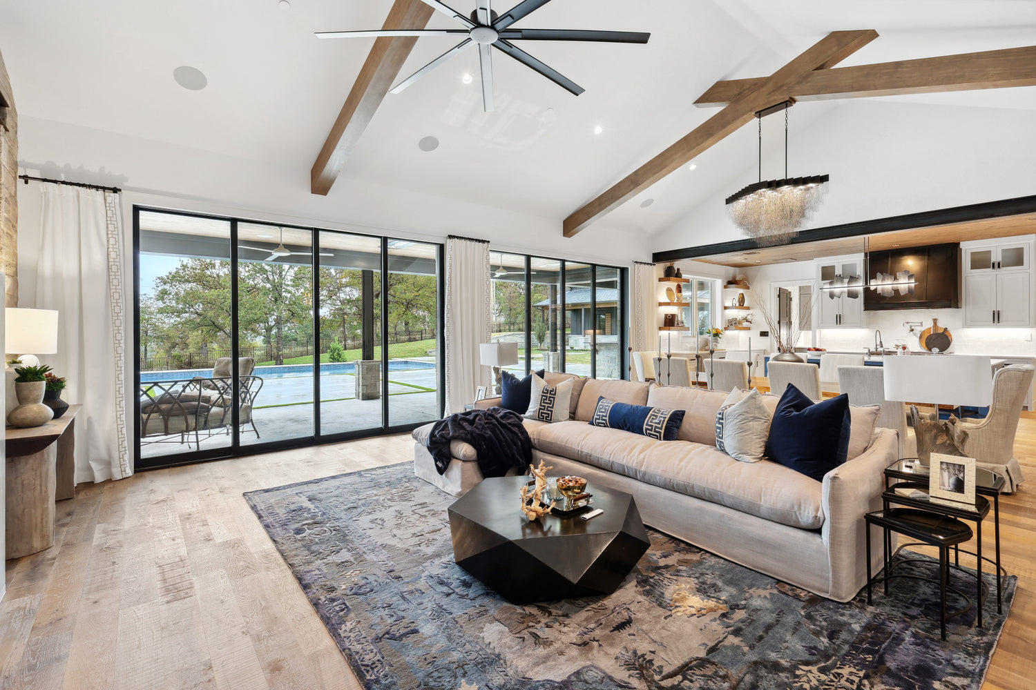 06-5929_Steve_Ct_Interior_Final-6.jpg
