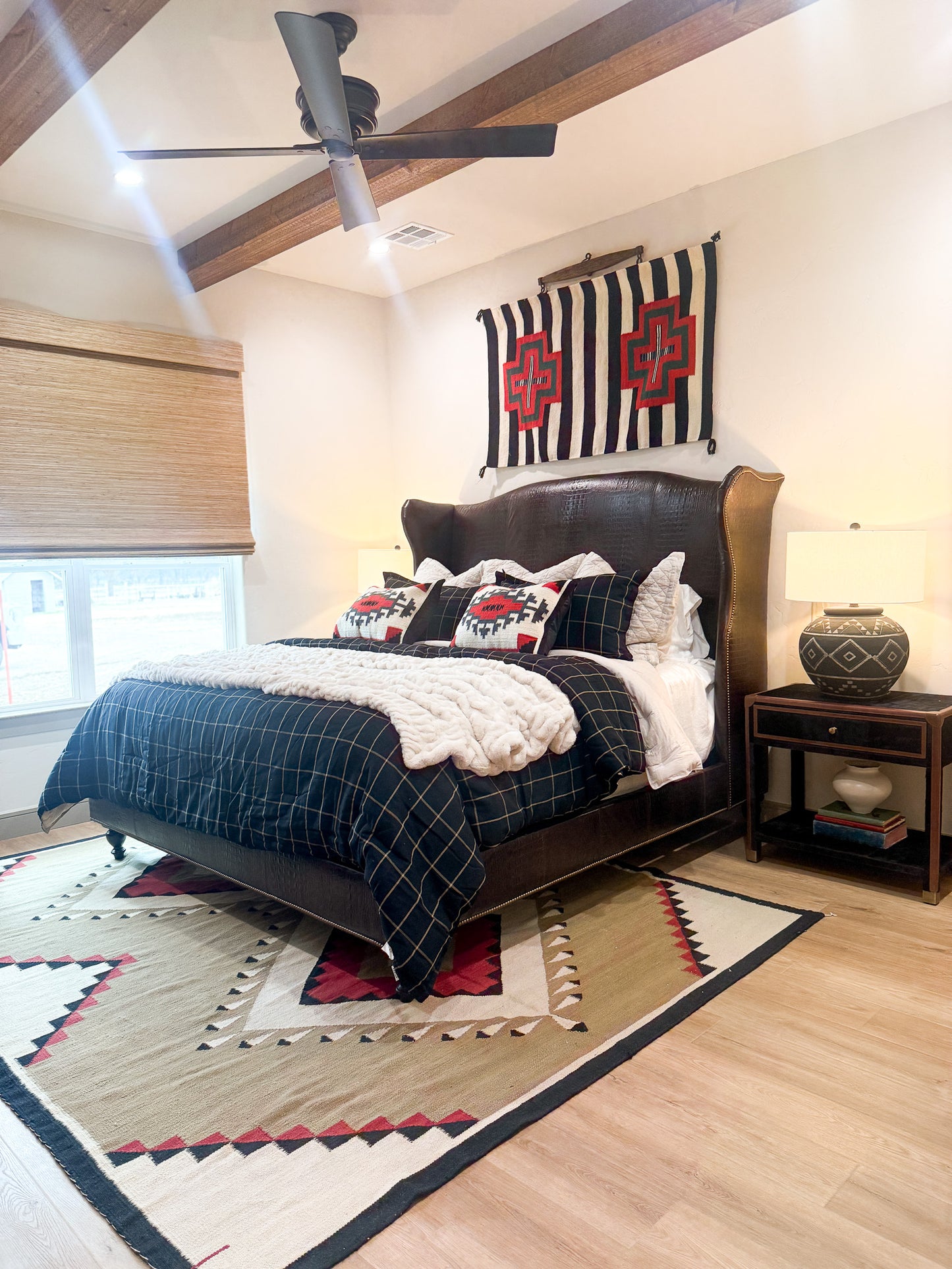 BLAIR ALLIGATOR KING BED