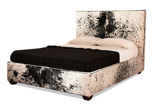 This king-sized bed is designed for luxury with a sophisticated western feel. Made with natural cowhide for superior warmth and comfort, it boasts an exquisite style that offers a unique luxurious look.